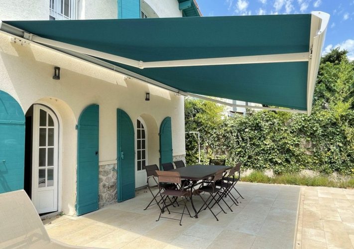 Pose de stores extérieurs à Sausset les Pins