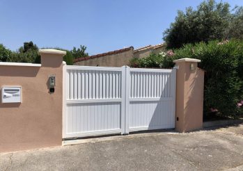 Portail battant à Châteauneuf les Martigues